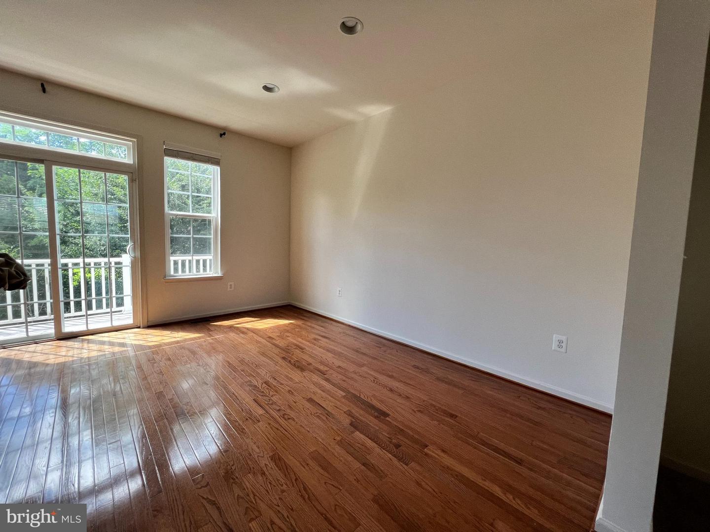 8382 Scotland LOOP Unit: 7