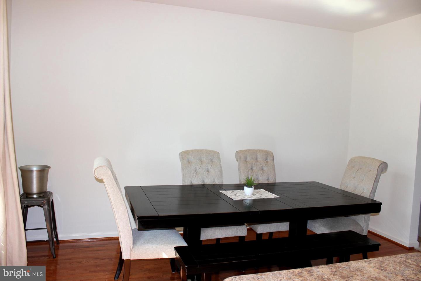 8382 Scotland LOOP Unit: 7