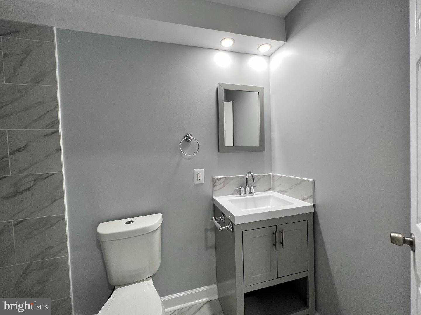 8382 Scotland LOOP Unit: 7