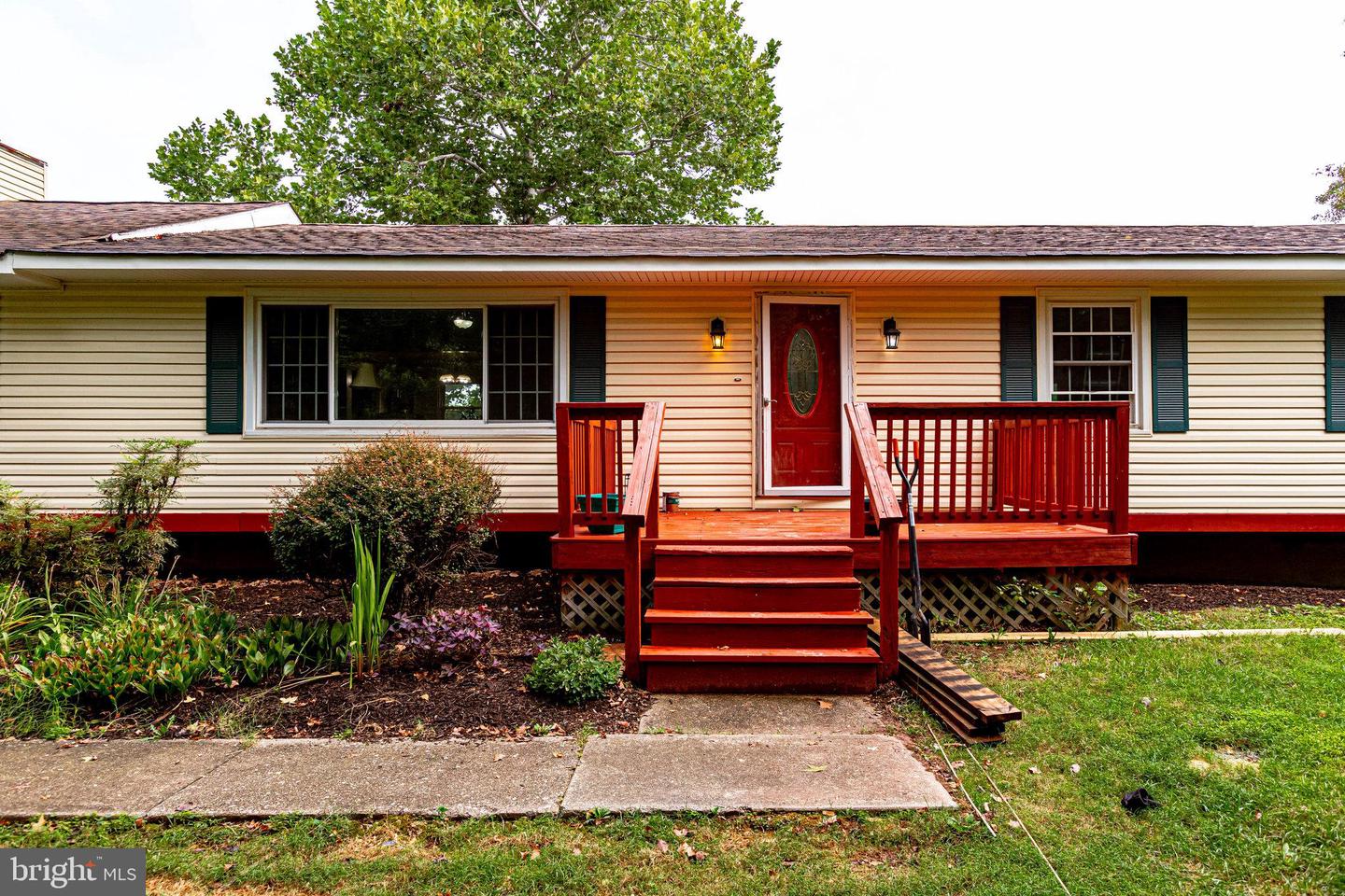 9768 Daniel COURT