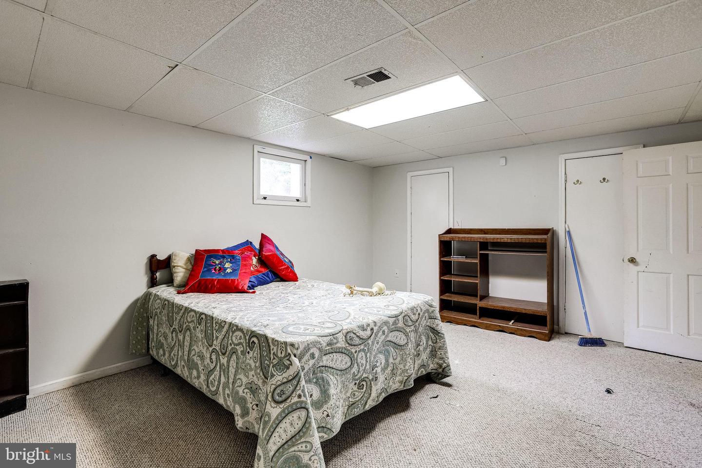 9768 Daniel COURT