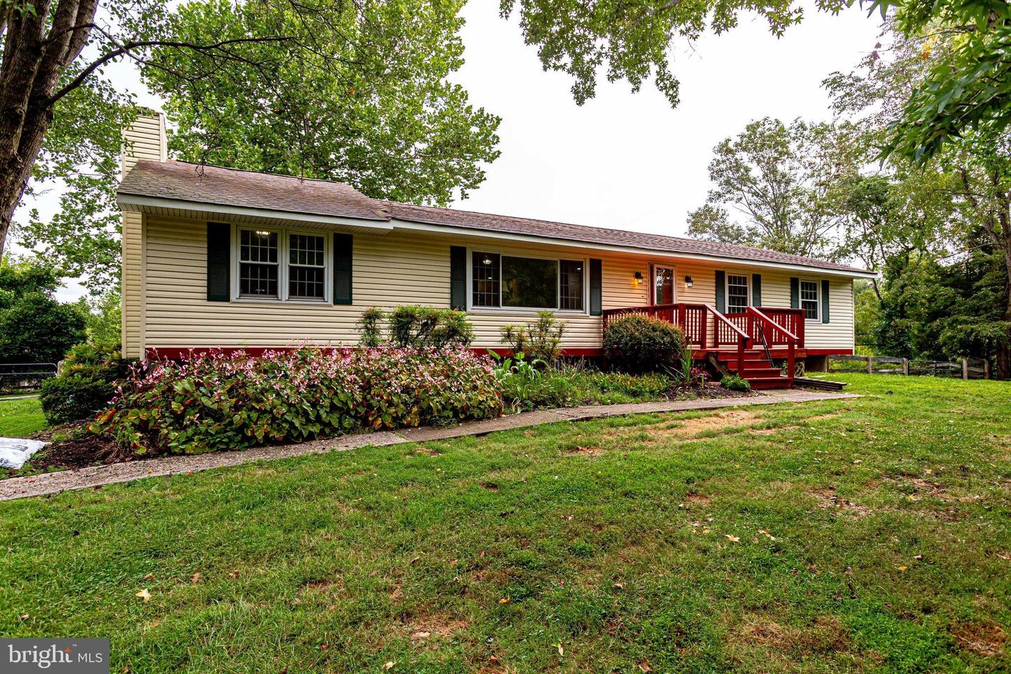 9768 Daniel COURT
