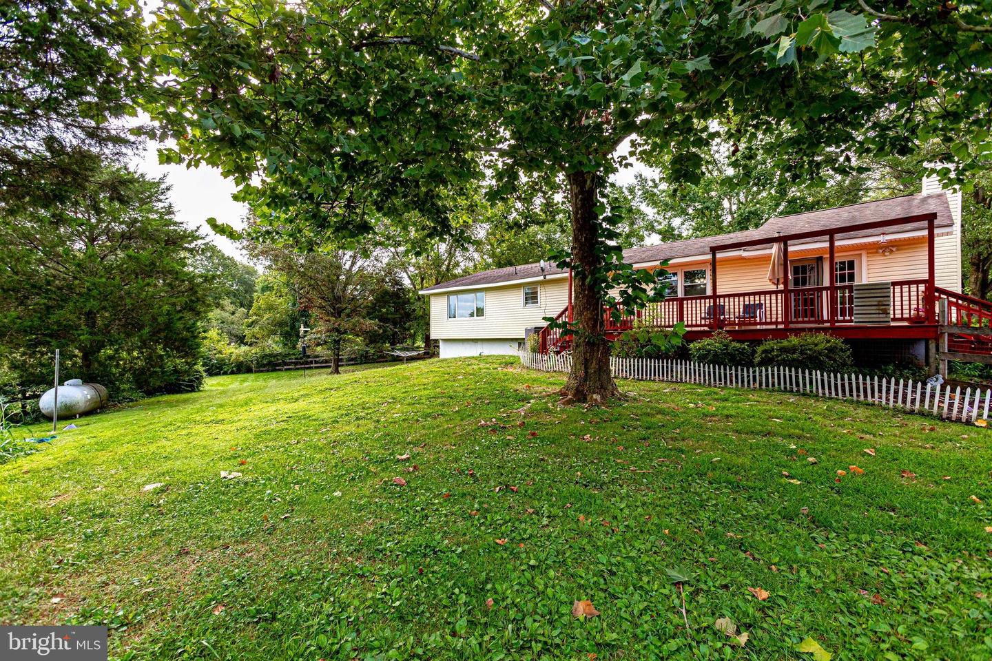 9768 Daniel COURT