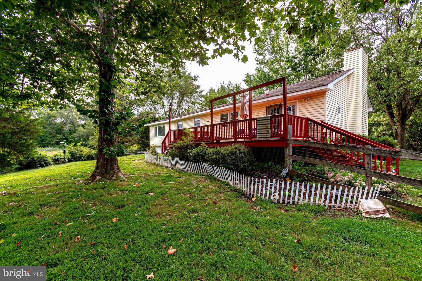 9768 Daniel COURT