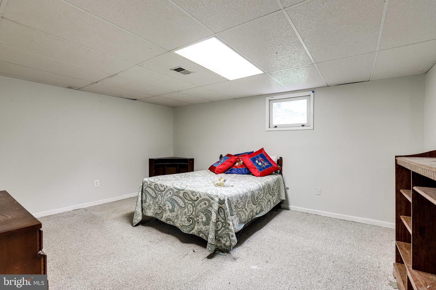9768 Daniel COURT
