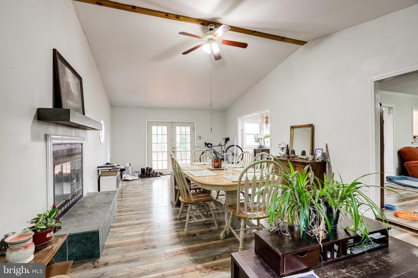 9768 Daniel COURT