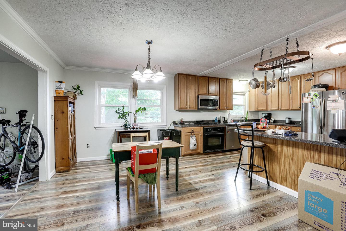 9768 Daniel COURT
