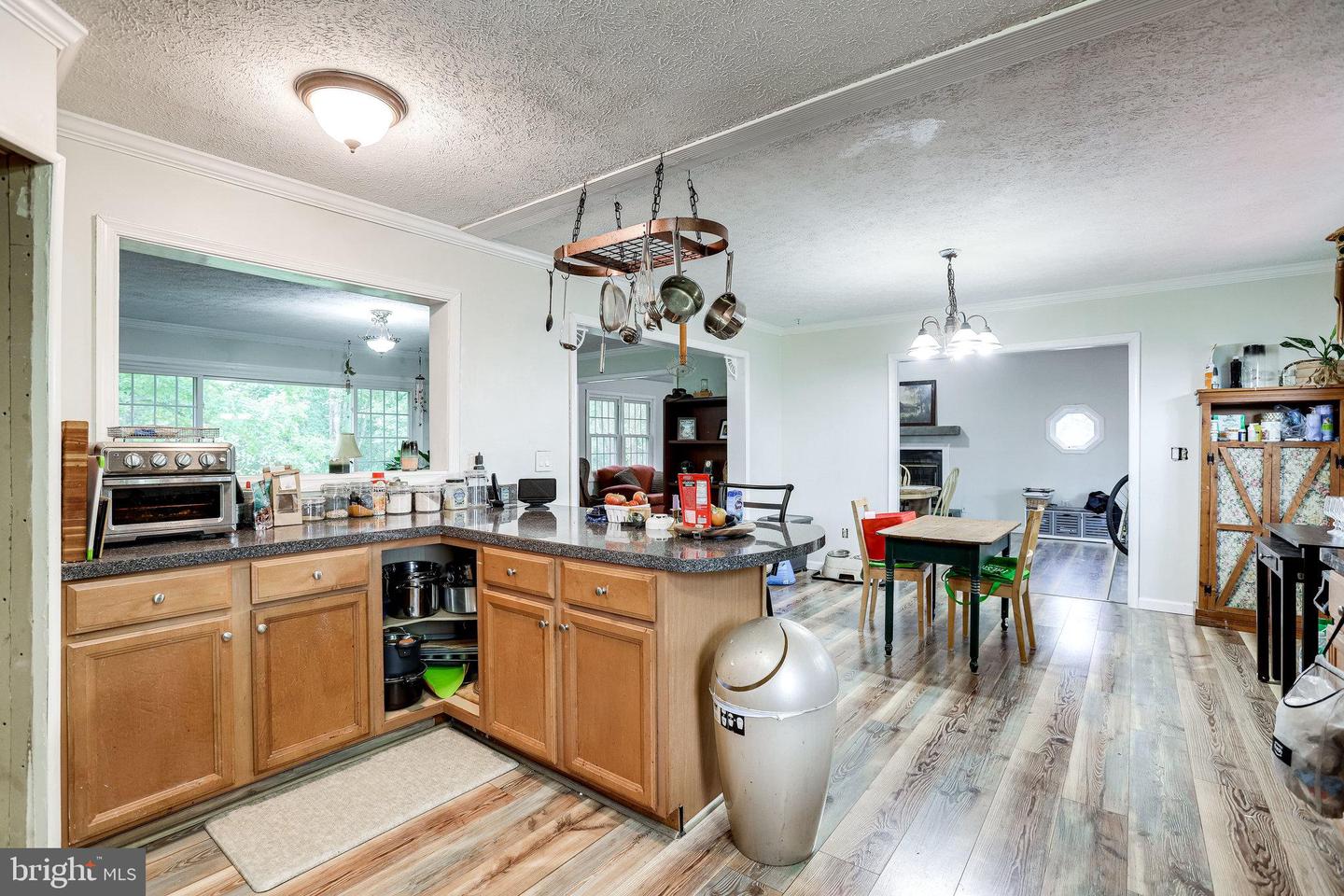 9768 Daniel COURT