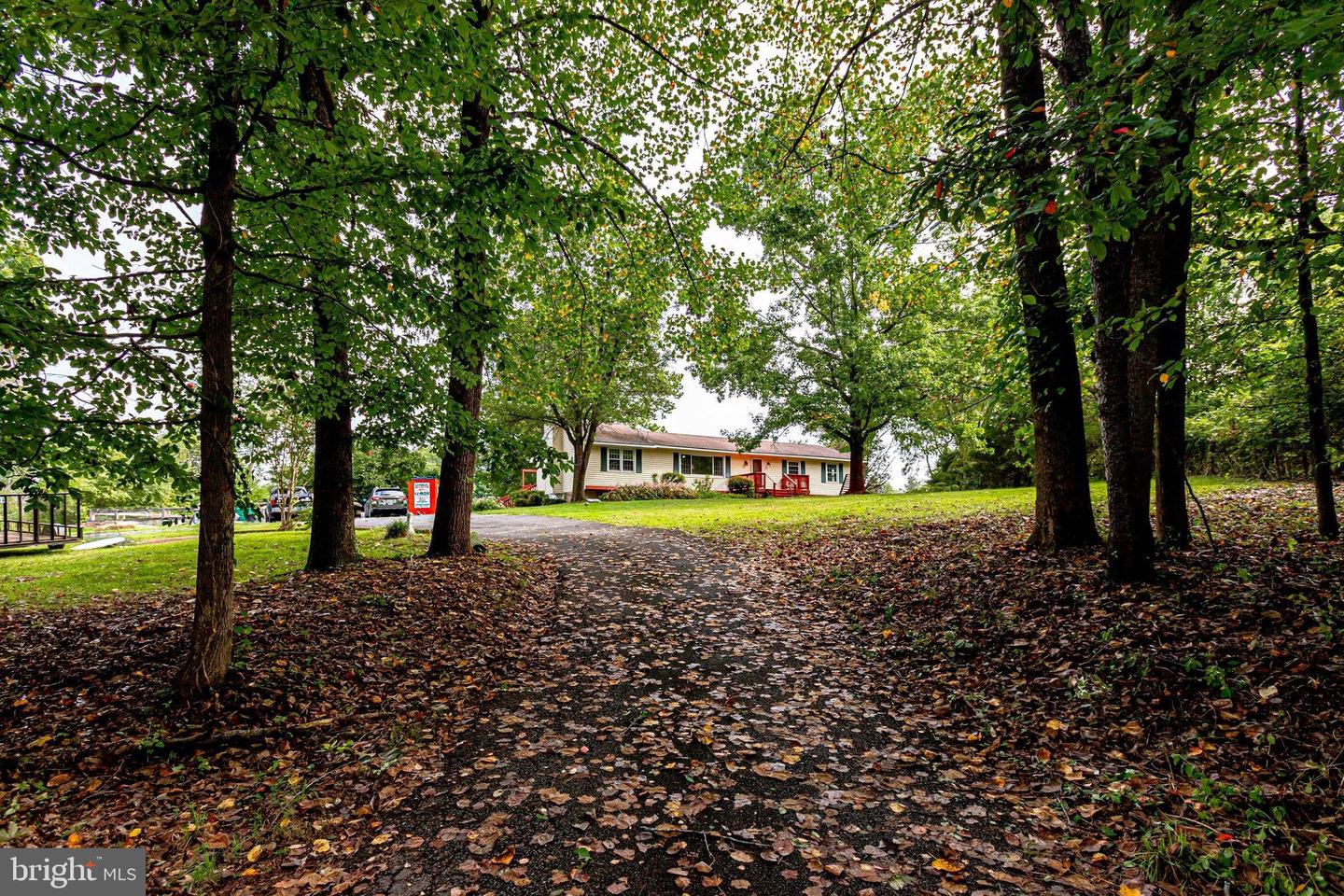 9768 Daniel COURT