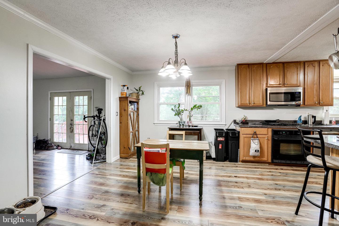 9768 Daniel COURT