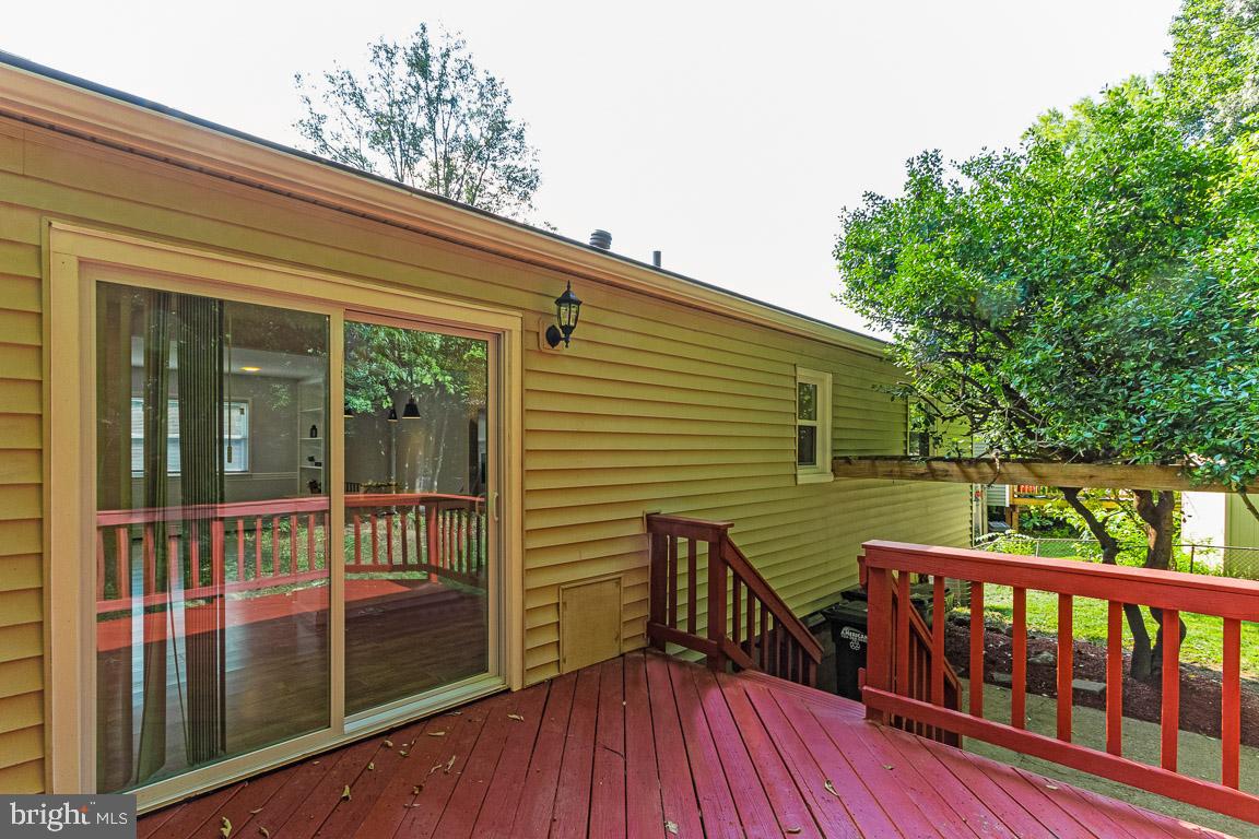 13726 Greenbriar DRIVE