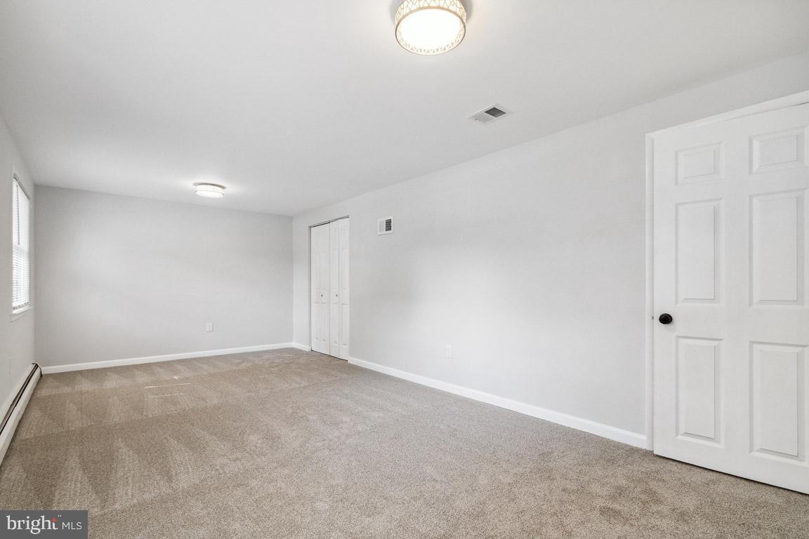 13726 Greenbriar DRIVE