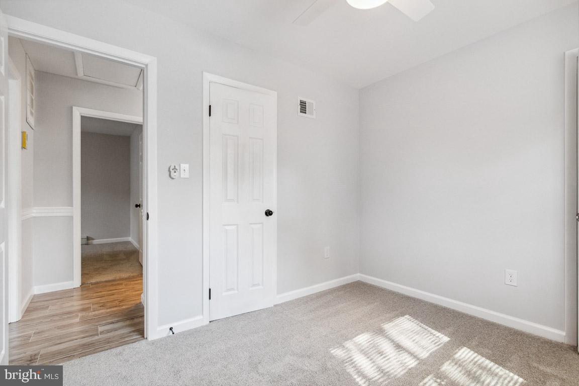 13726 Greenbriar DRIVE