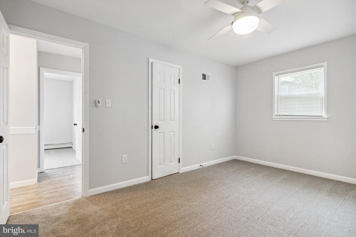 13726 Greenbriar DRIVE