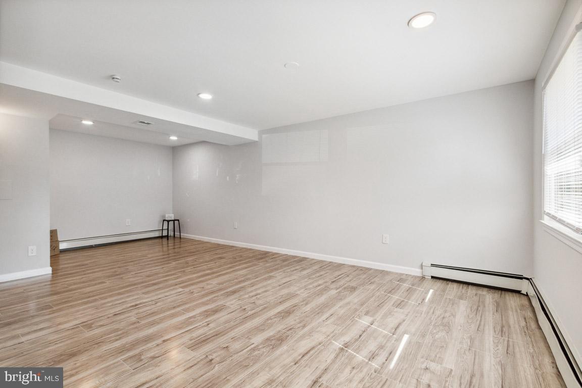 13726 Greenbriar DRIVE