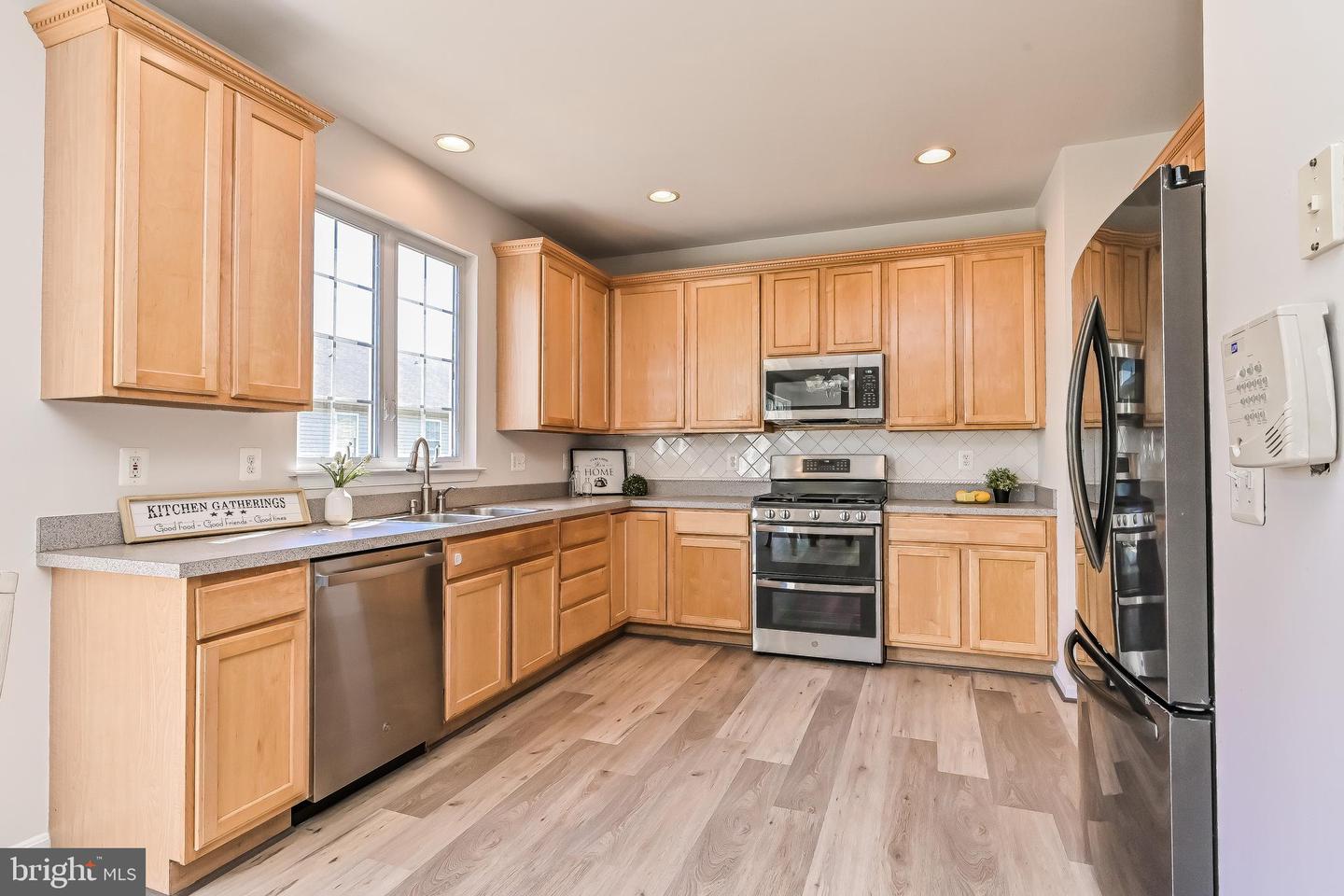 2908 Markhams Grant DRIVE