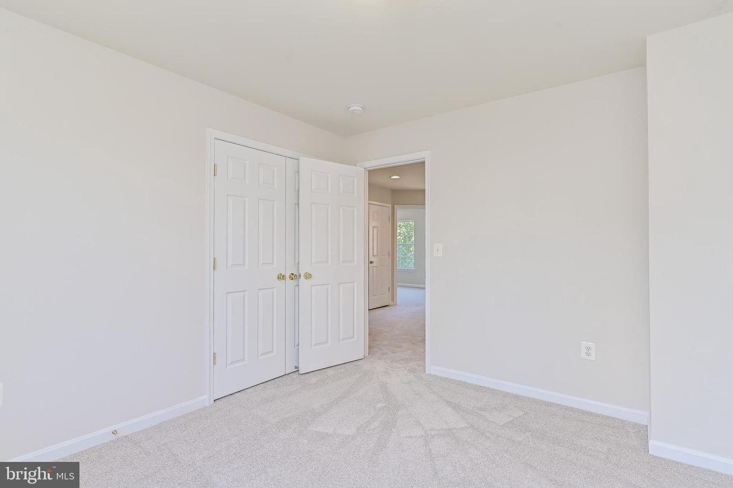 2908 Markhams Grant DRIVE