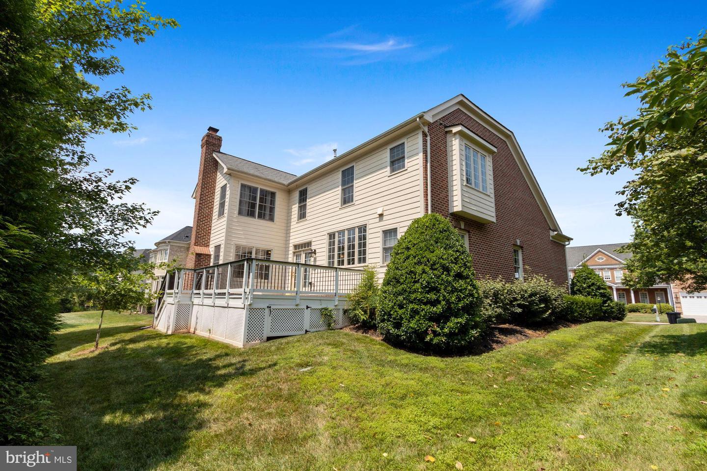 8409 Link Hills LOOP