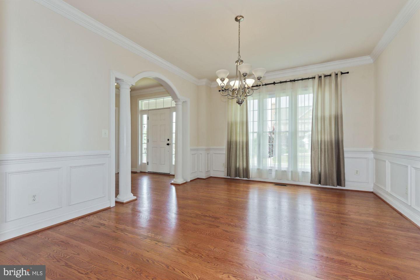 8409 Link Hills LOOP