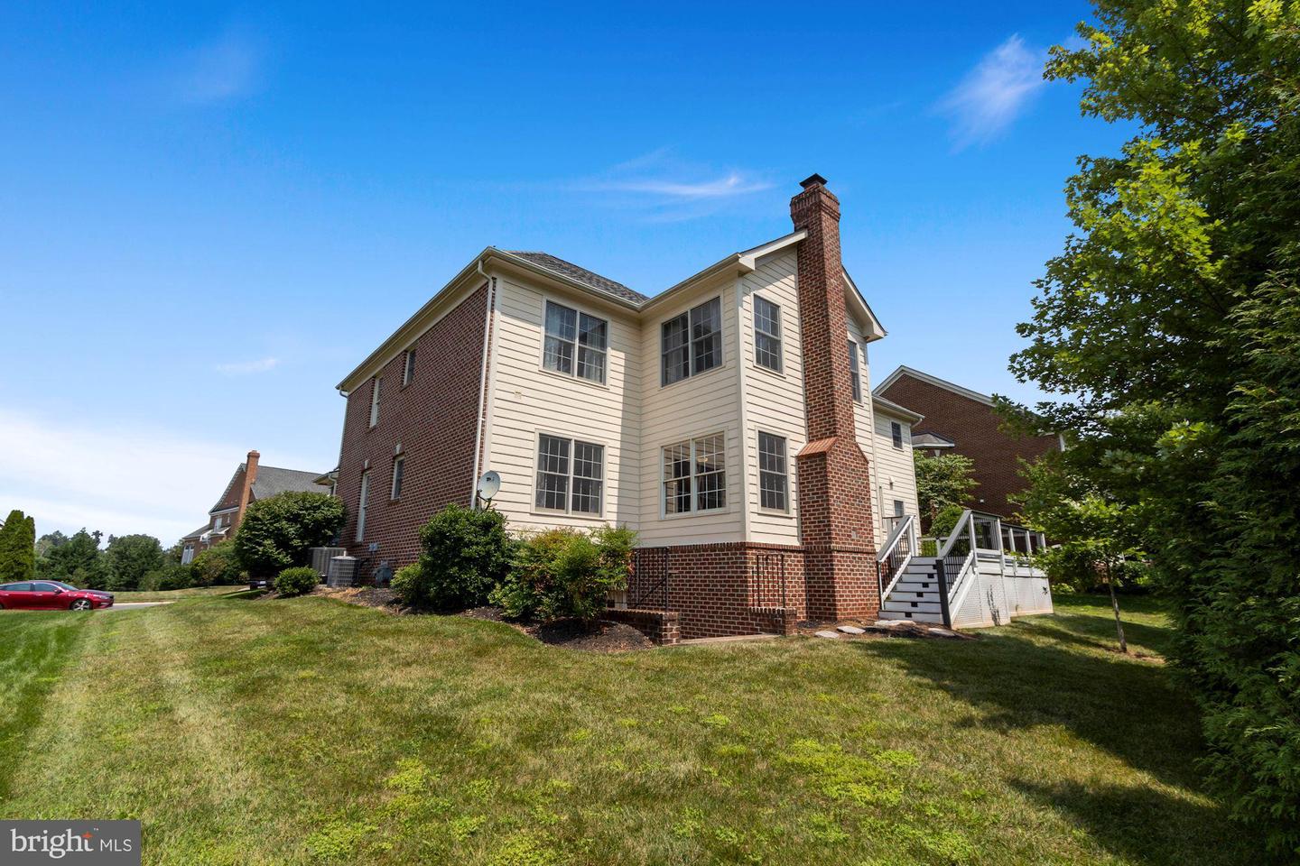 8409 Link Hills LOOP