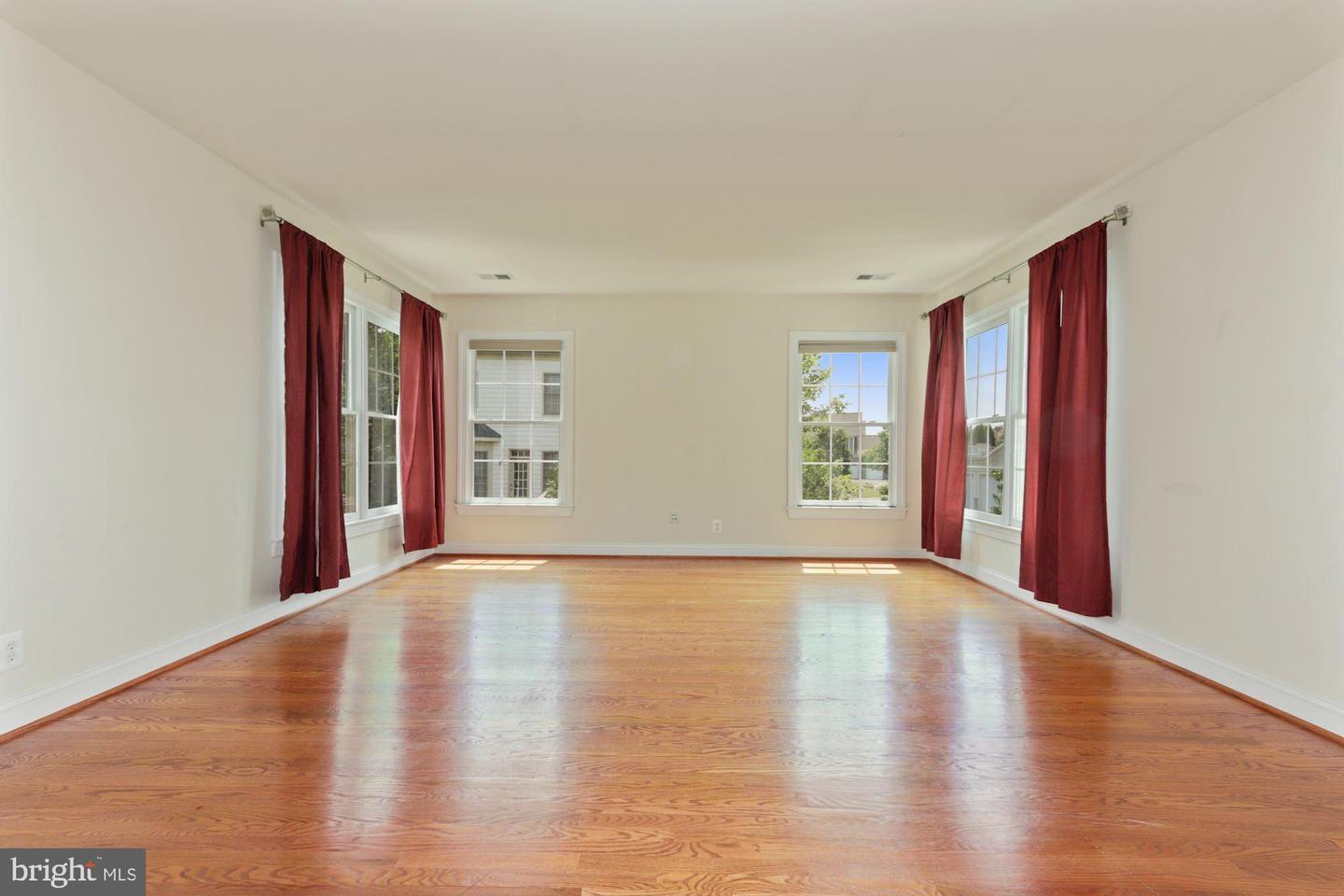 8409 Link Hills LOOP