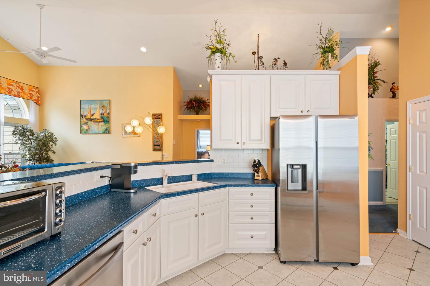 3940 Solstice LANE