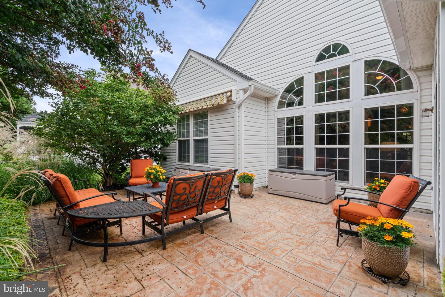 3940 Solstice LANE