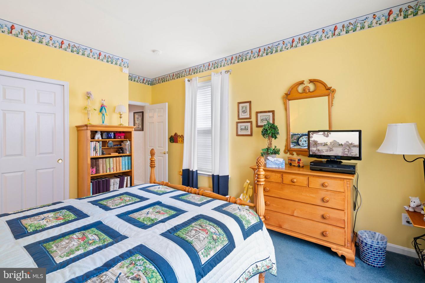 3940 Solstice LANE