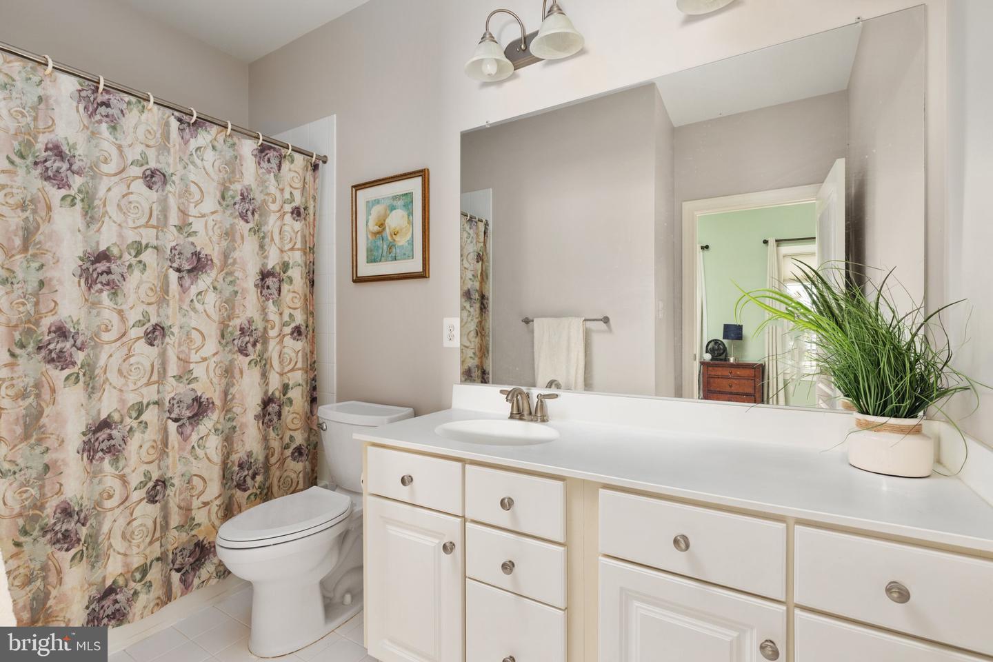 8802 Comfort COURT