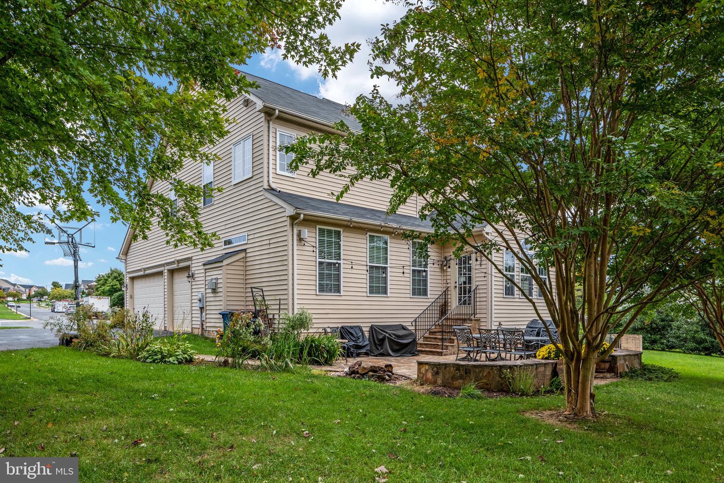 8802 Comfort COURT