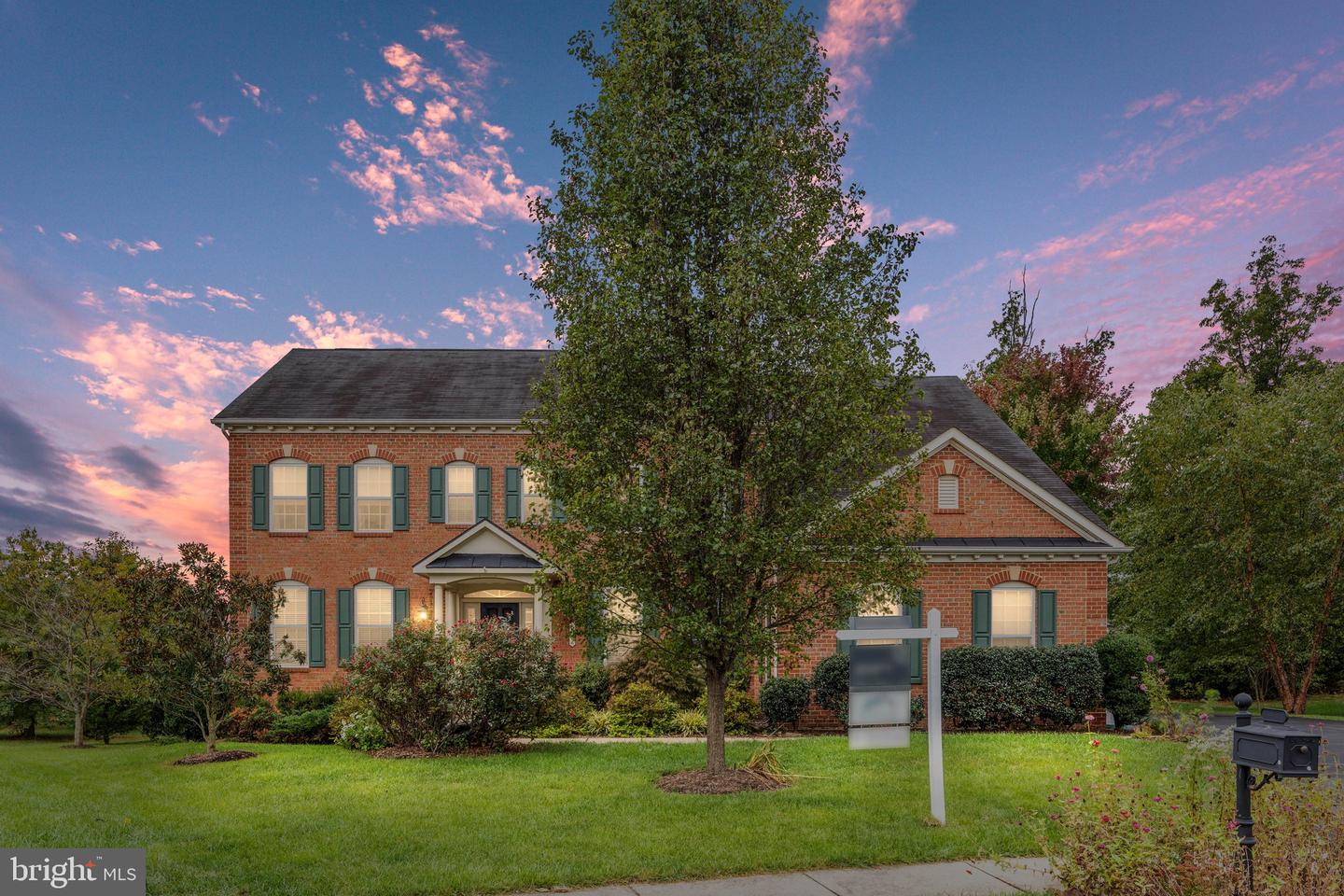 8802 Comfort COURT
