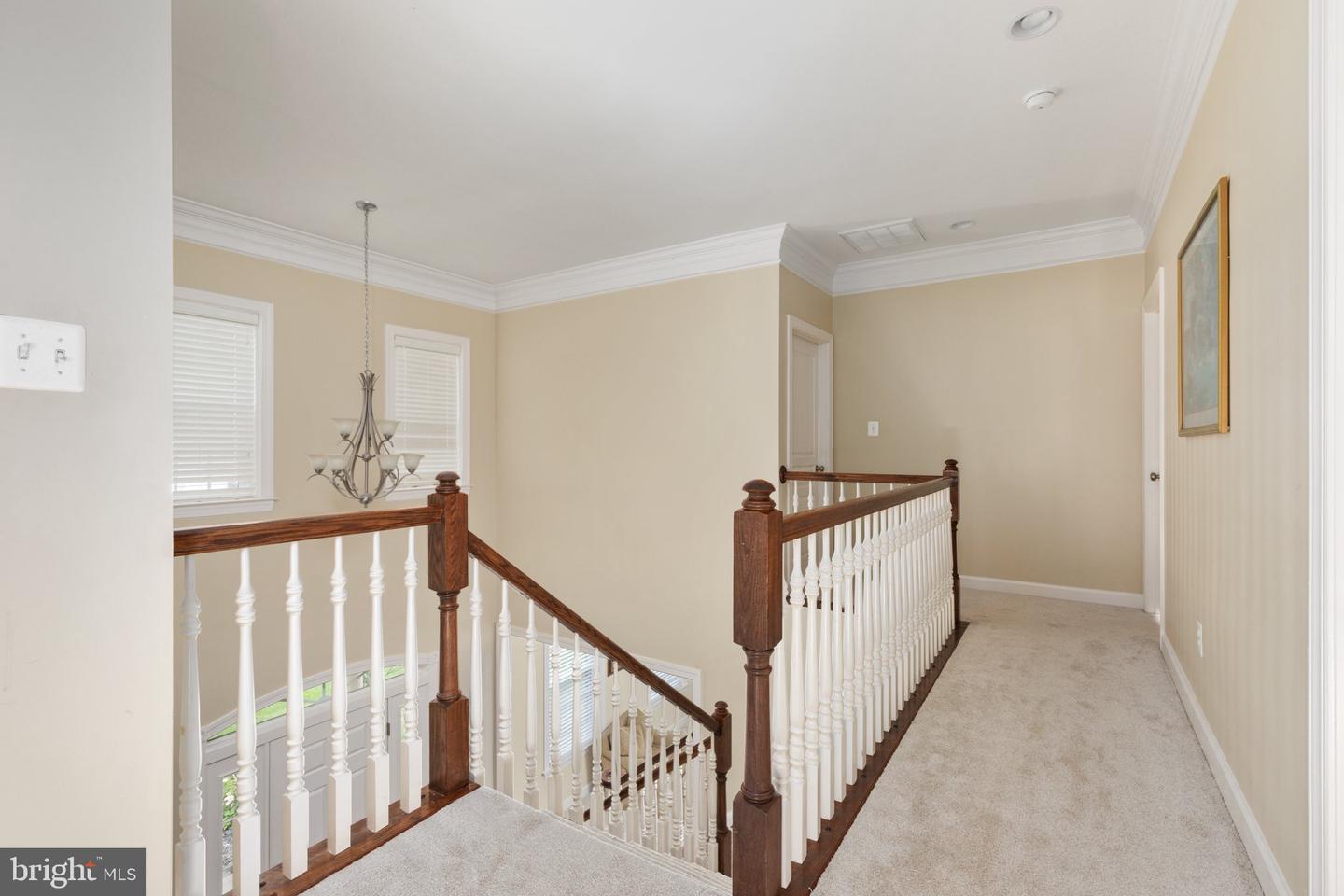 8802 Comfort COURT
