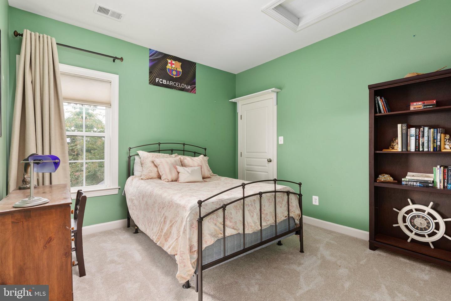 8802 Comfort COURT