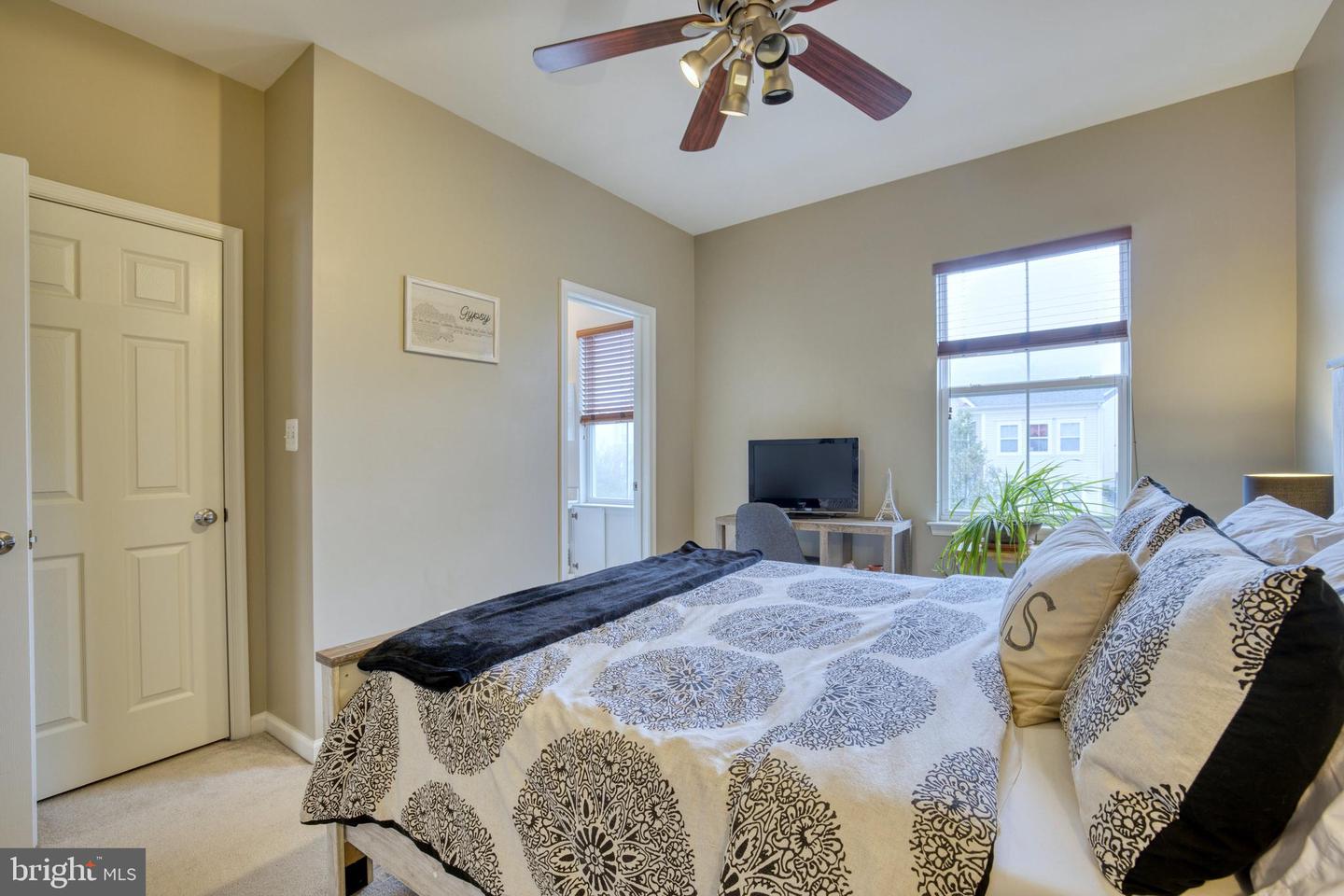 16763 Shingle Oak DRIVE