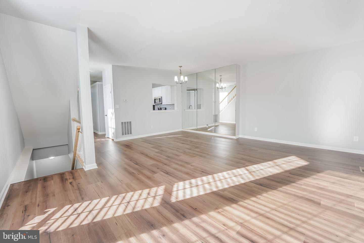 17375 Kildare LANE