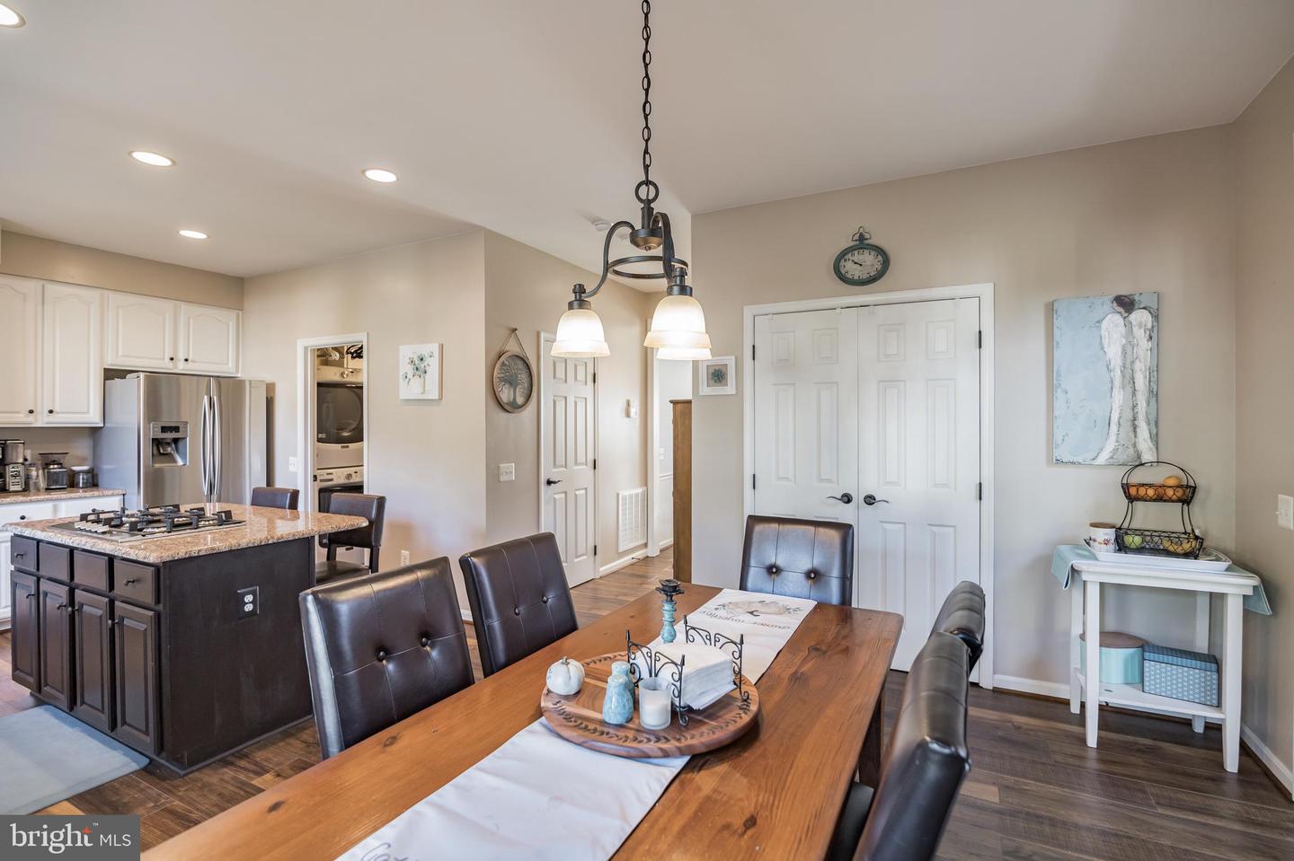 15593 Dryden WAY