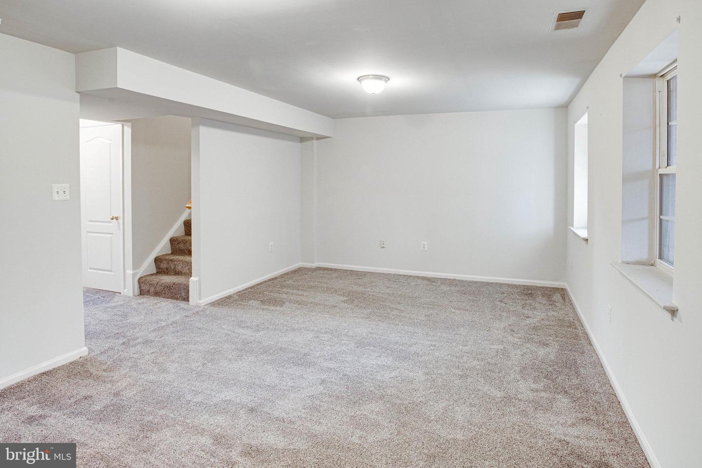 5122 Higgins DRIVE