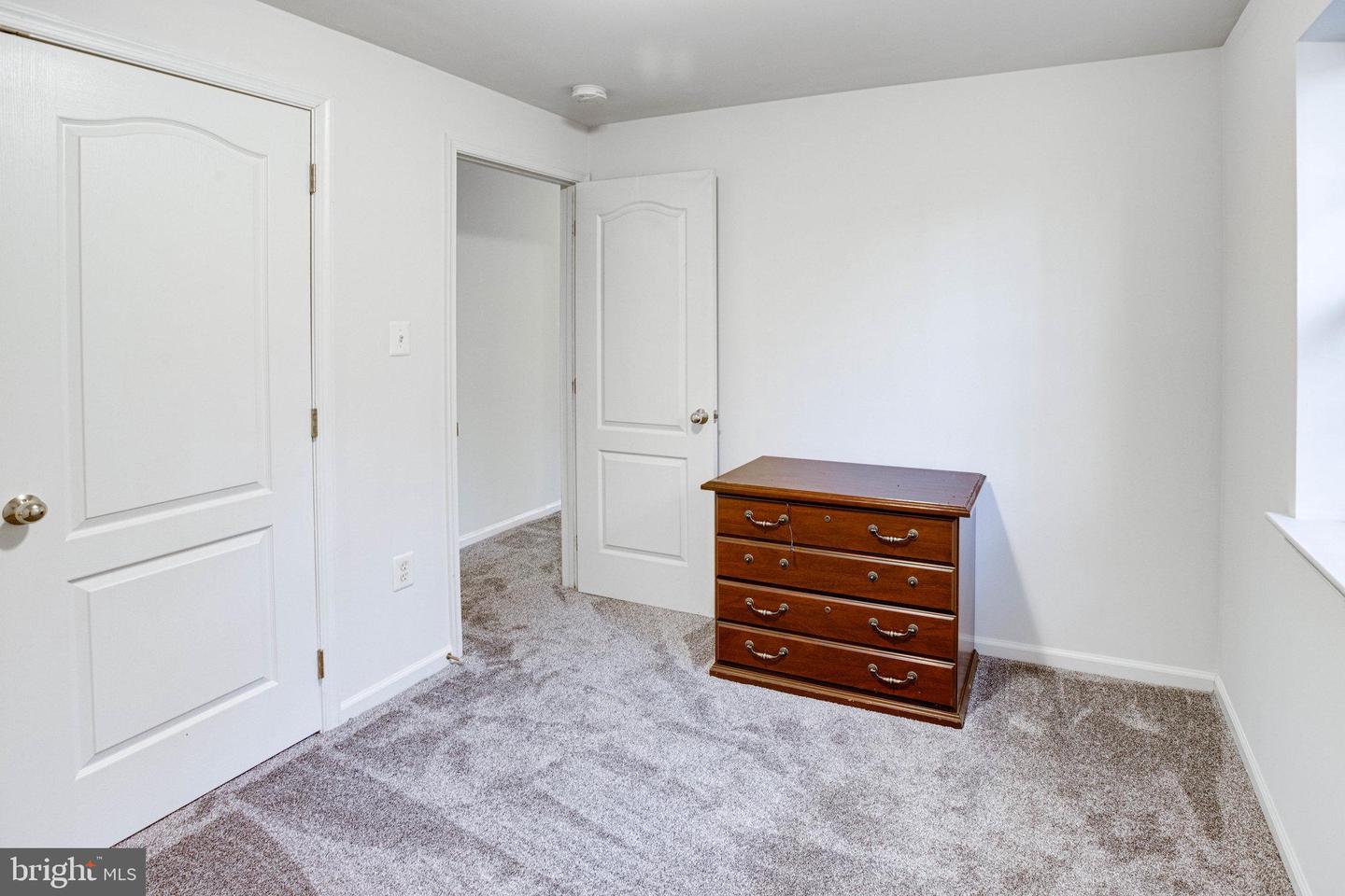 5122 Higgins DRIVE