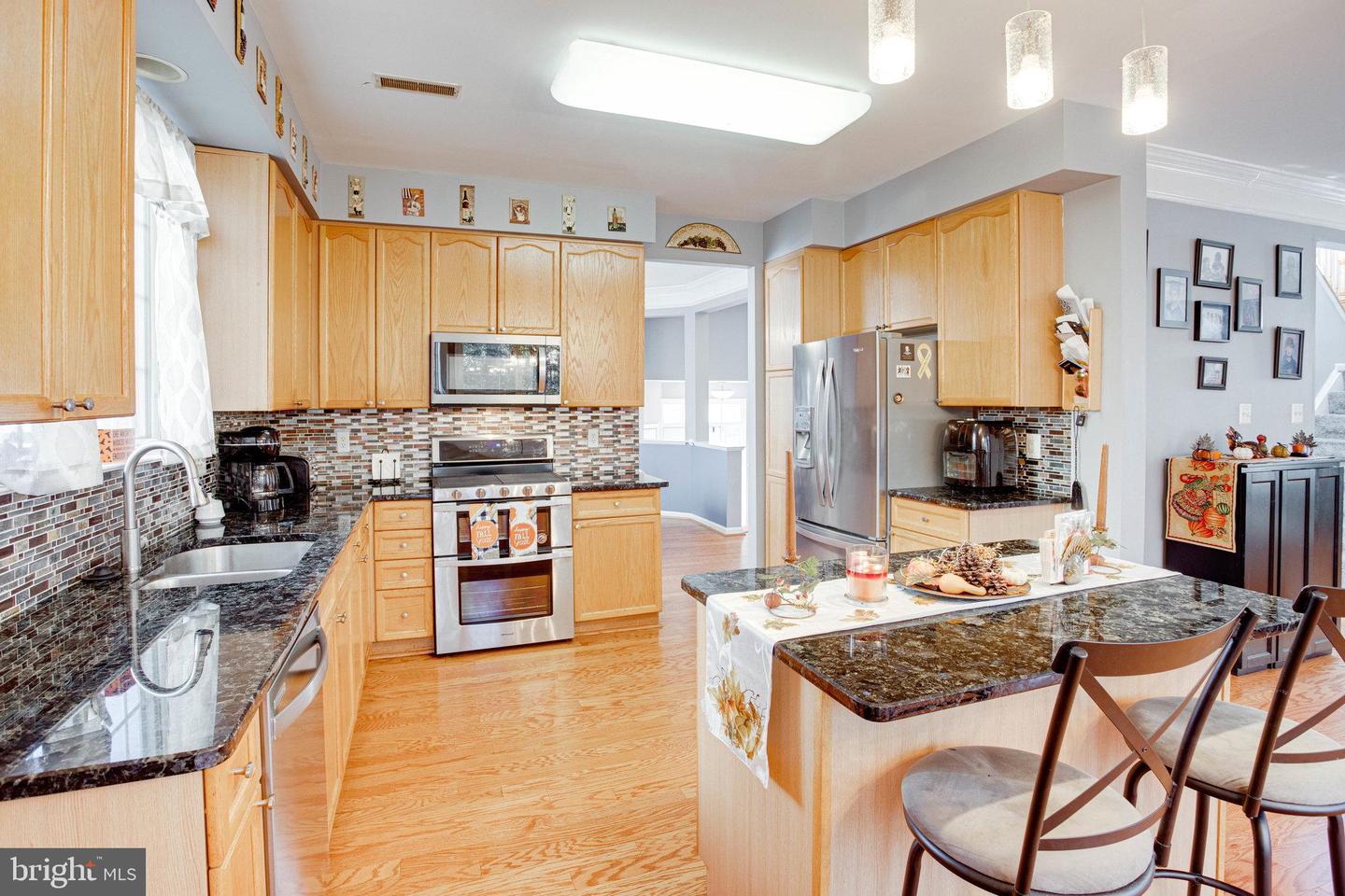 5122 Higgins DRIVE