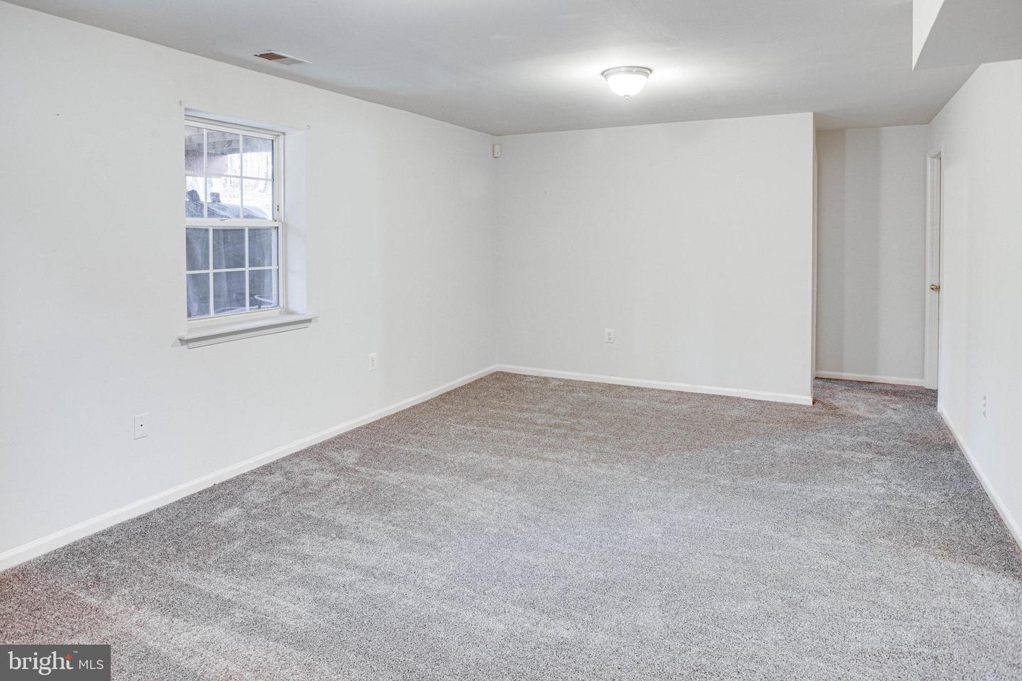 5122 Higgins DRIVE