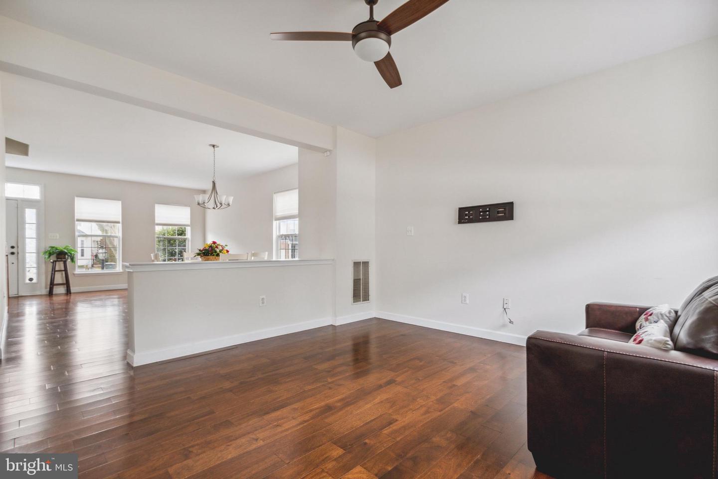 3380 Mystic COURT