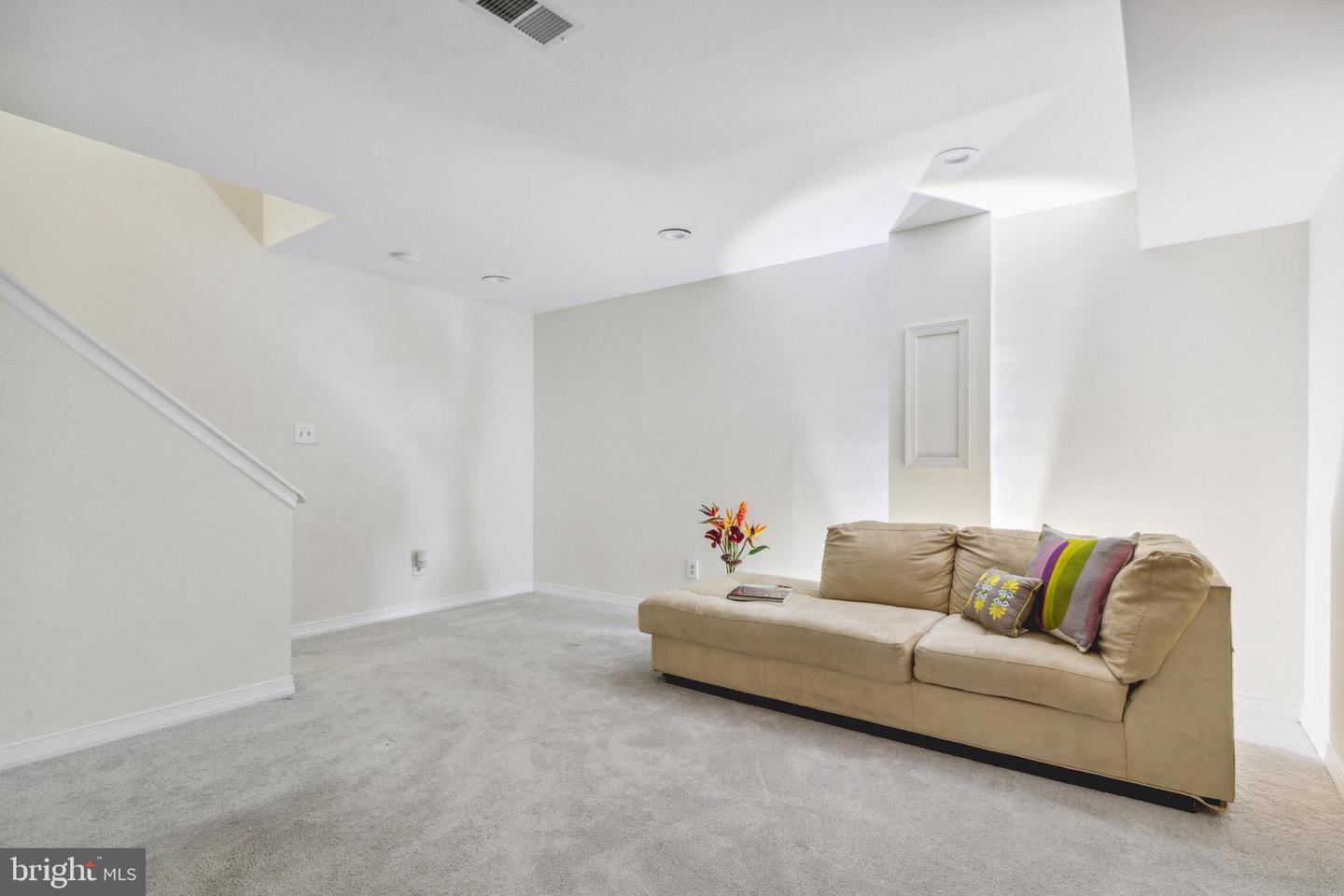 3380 Mystic COURT