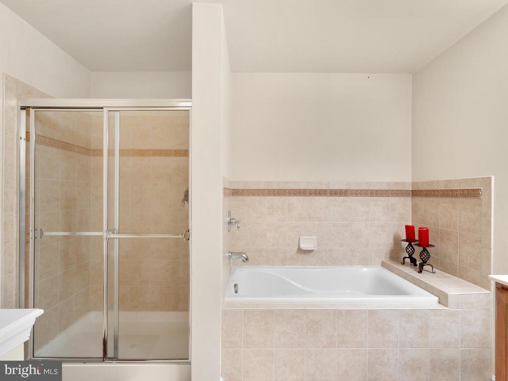 2825 Chinkapin Oak LANE Unit: 225