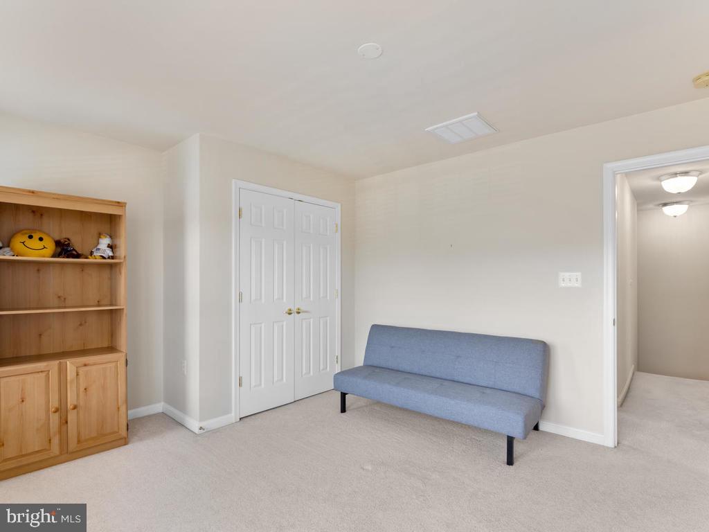 2825 Chinkapin Oak LANE Unit: 225