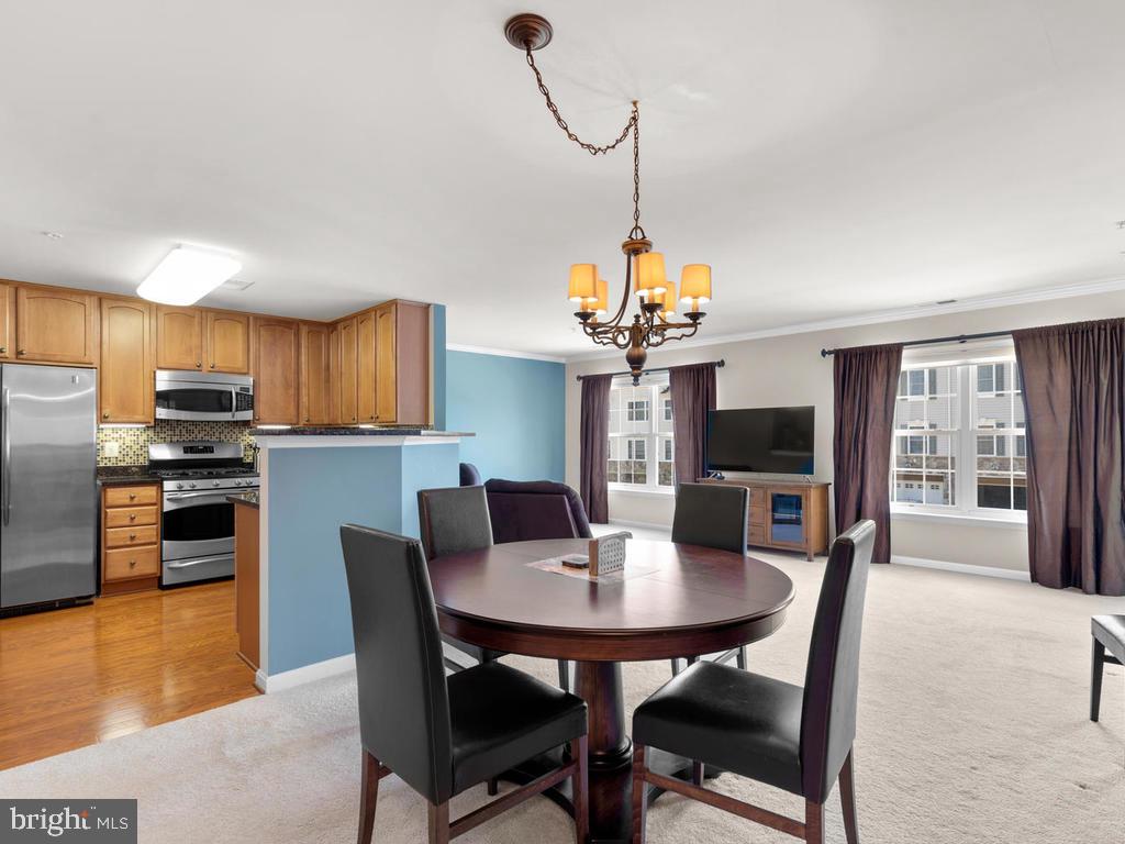 2825 Chinkapin Oak LANE Unit: 225