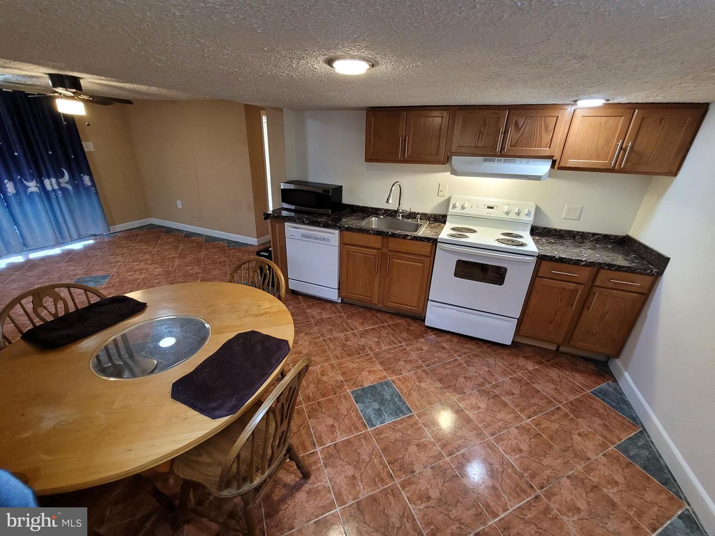 13931 Mathews DRIVE