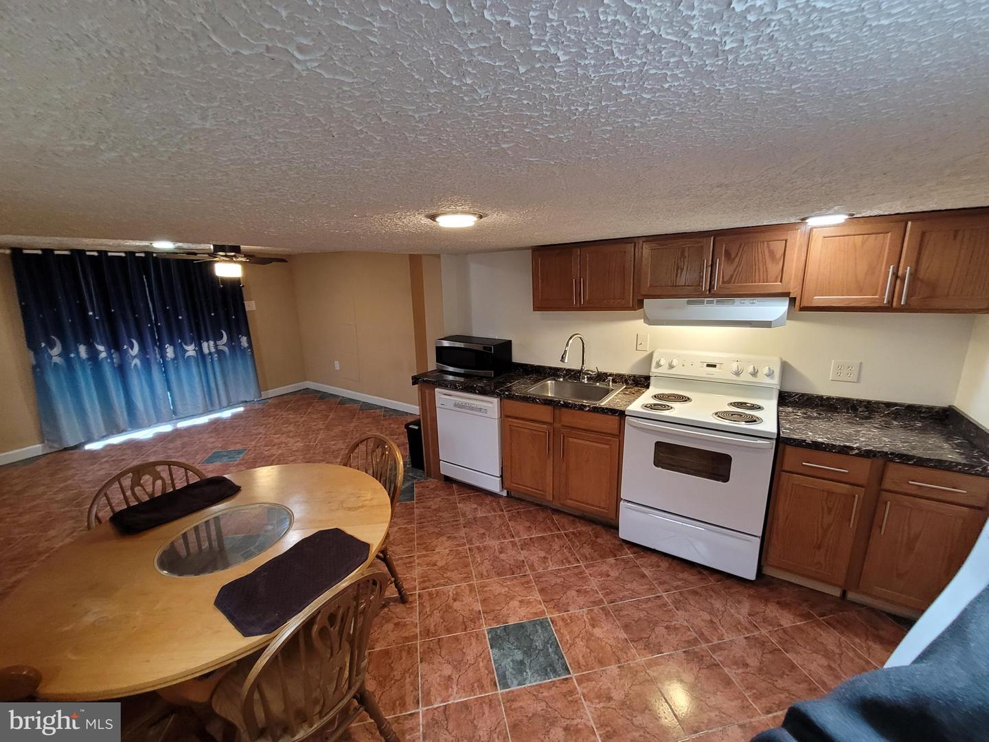 13931 Mathews DRIVE
