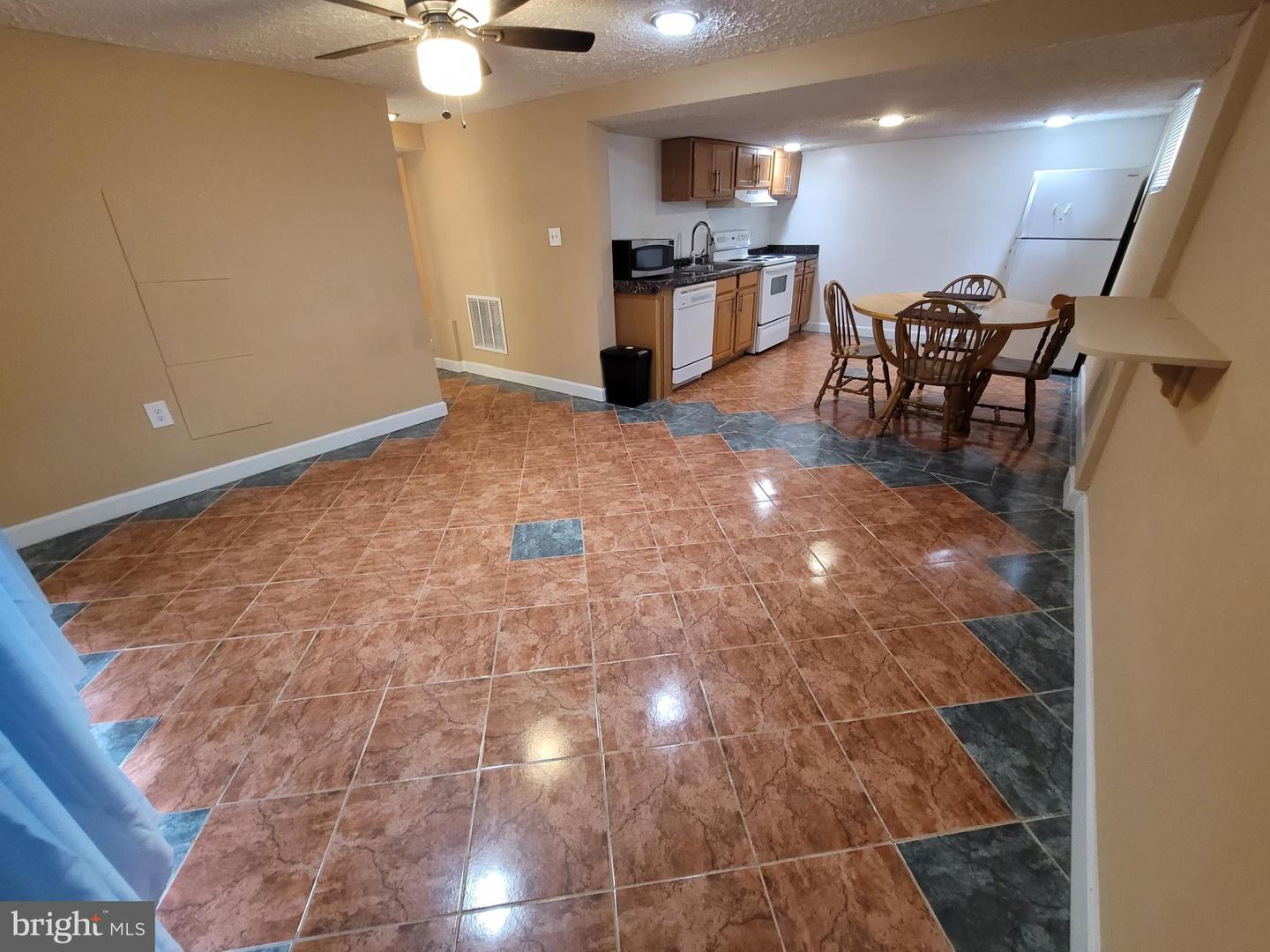 13931 Mathews DRIVE