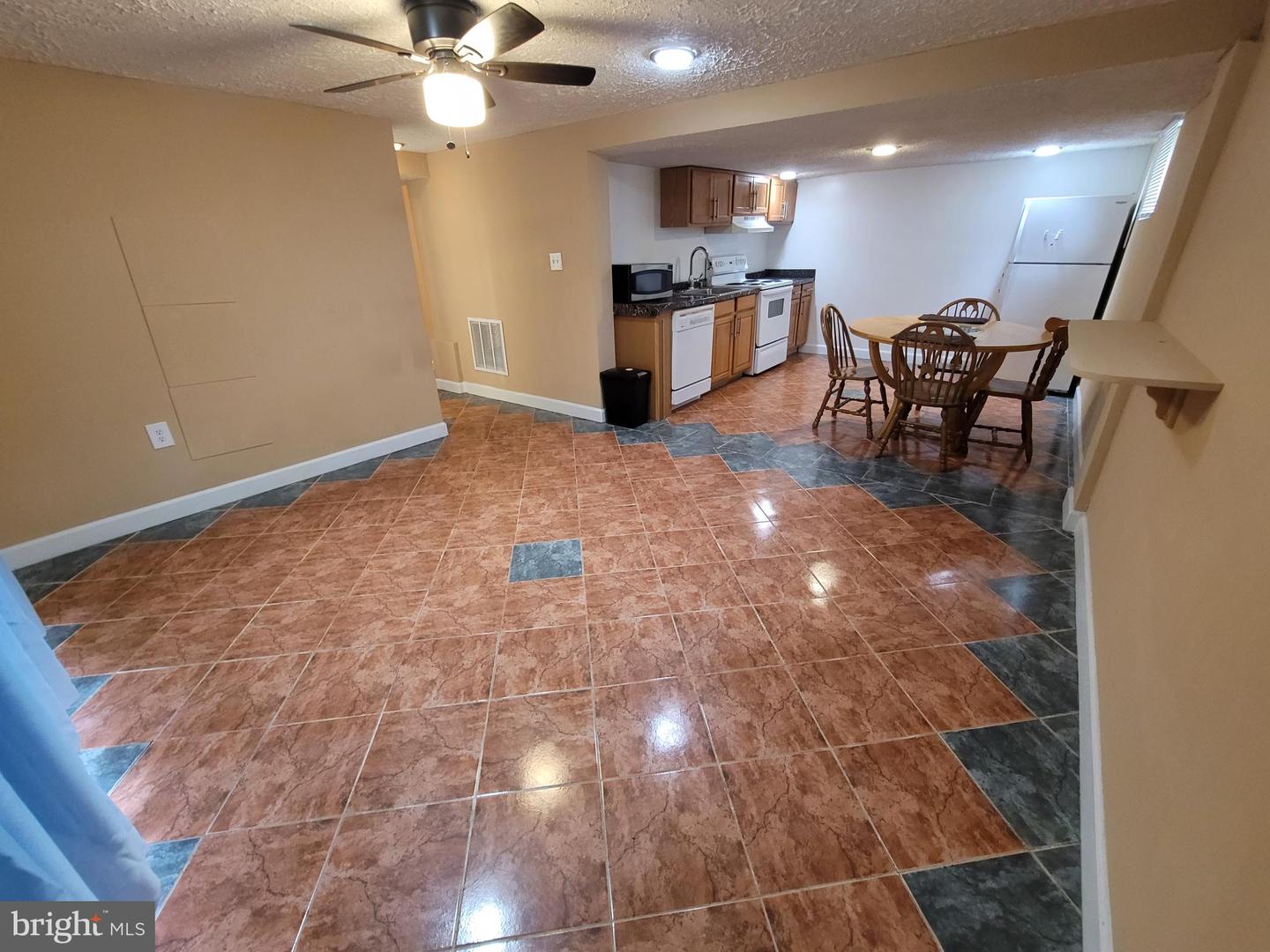 13931 Mathews DRIVE