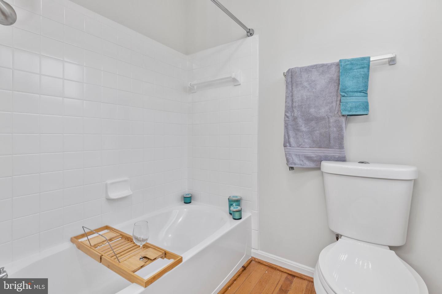 5560 Hobsons Choice LOOP